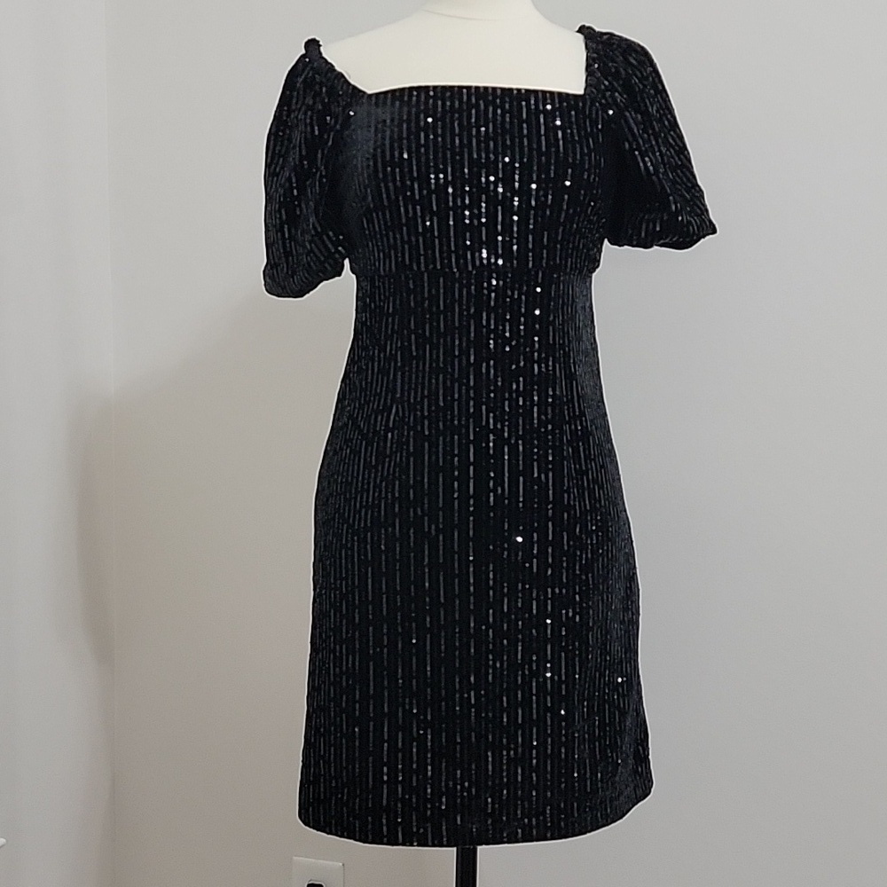 Donna Ricco Black Sequin Dress Size 4